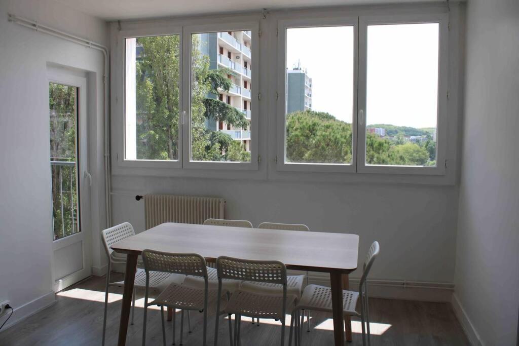 Appartement Au Pied Du Metro. Toulouse Buitenkant foto